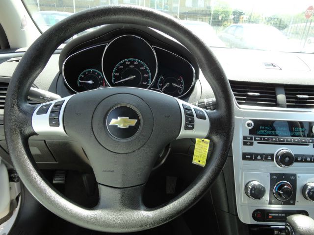 2011 Chevrolet Malibu Supercab XL