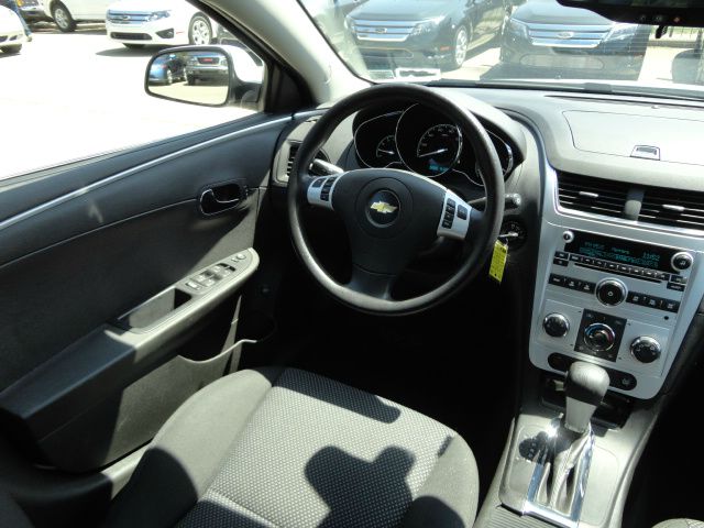 2011 Chevrolet Malibu Supercab XL