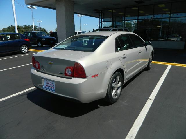 2011 Chevrolet Malibu 4dr Sdn I4 CVT 2.5