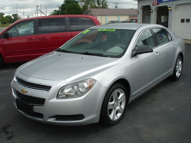 2011 Chevrolet Malibu LS NICE