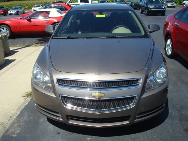 2011 Chevrolet Malibu 4dr Sdn I4 CVT 2.5