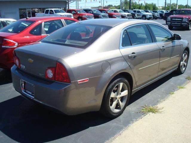 2011 Chevrolet Malibu 4dr Sdn I4 CVT 2.5