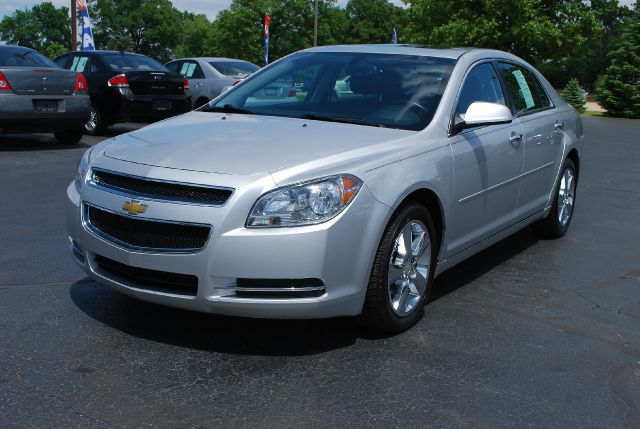 2012 Chevrolet Malibu 4dr AWD SUV