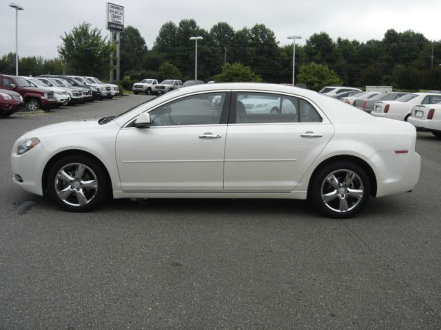 2012 Chevrolet Malibu 4dr AWD SUV