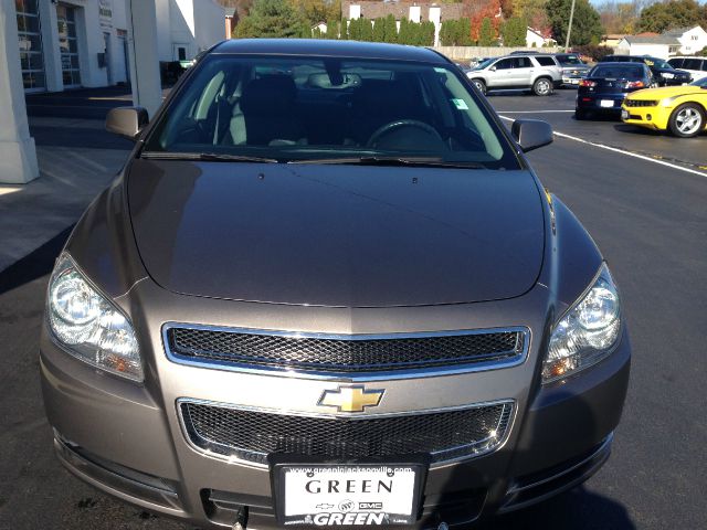 2012 Chevrolet Malibu 4dr AWD SUV