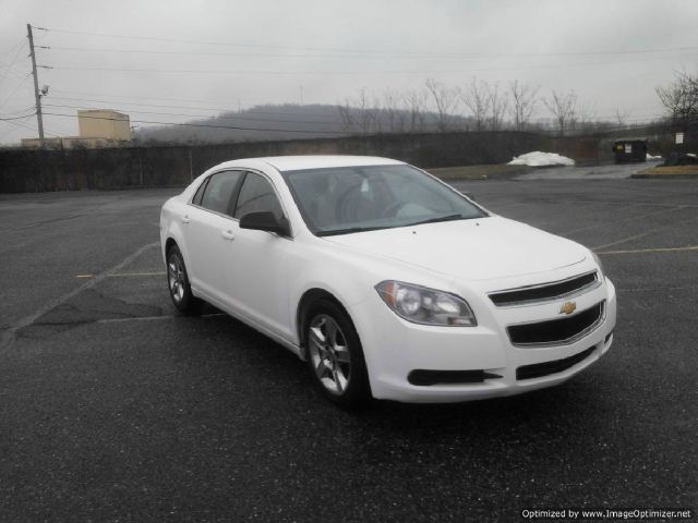 2012 Chevrolet Malibu LS NICE