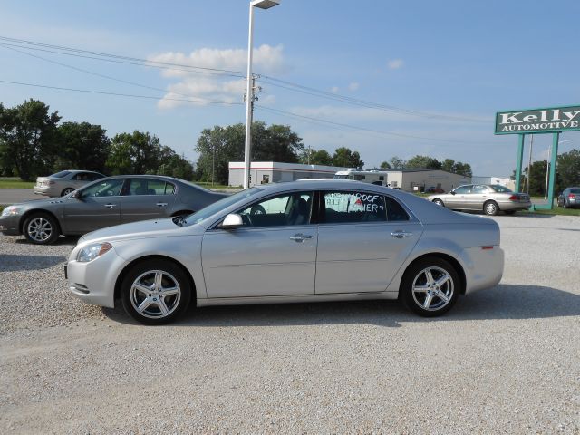 2012 Chevrolet Malibu 4dr AWD SUV