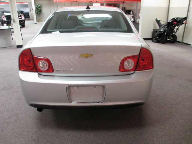 2012 Chevrolet Malibu 4dr AWD SUV