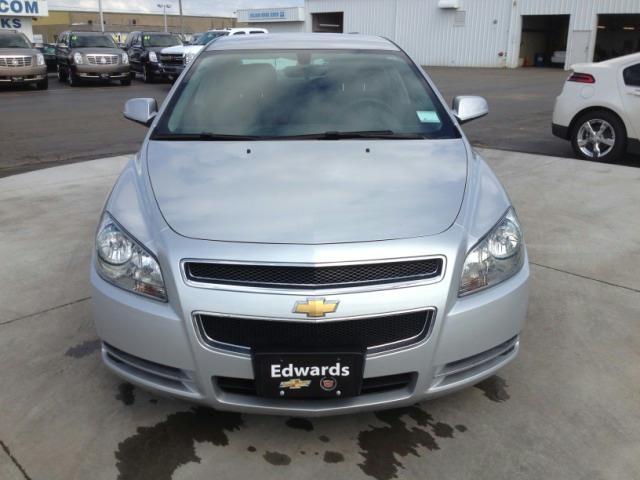 2012 Chevrolet Malibu LS Z71 STEP SIDE