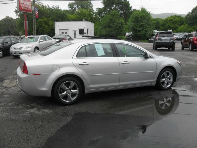 2012 Chevrolet Malibu 4dr AWD SUV