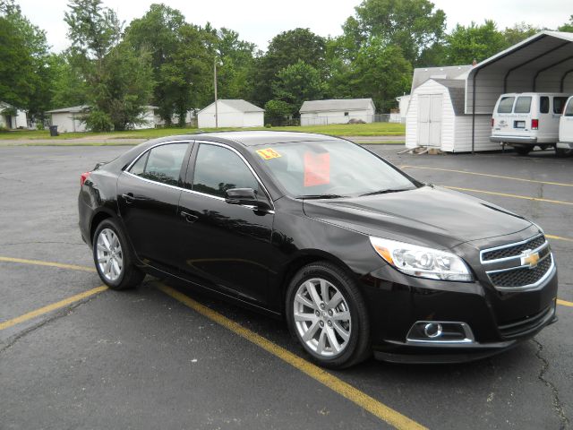 2013 Chevrolet Malibu 4dr AWD SUV