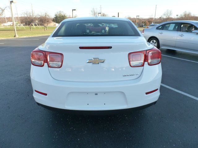 2013 Chevrolet Malibu Supercab XL