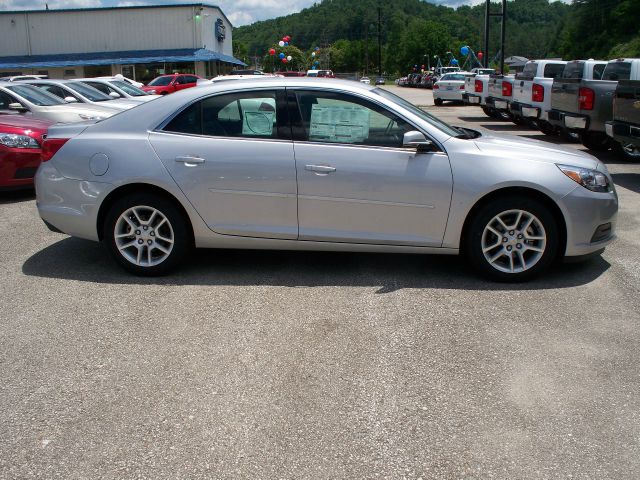 2013 Chevrolet Malibu Supercab XL