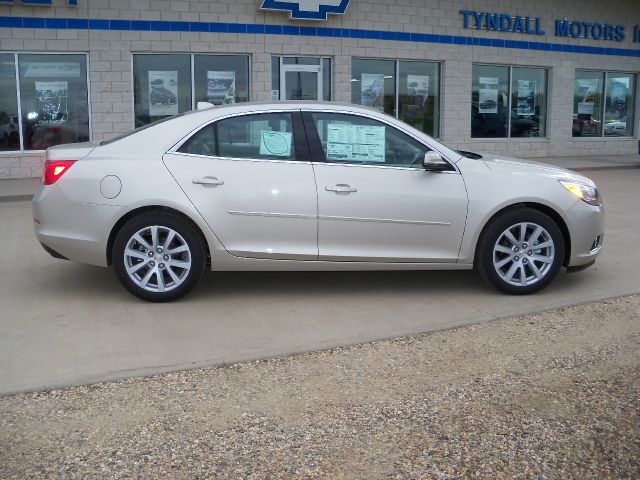 2013 Chevrolet Malibu 4dr AWD SUV