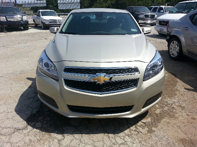 2013 Chevrolet Malibu C300 Sedan