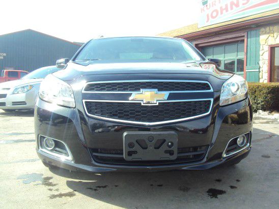 2013 Chevrolet Malibu 4dr AWD SUV