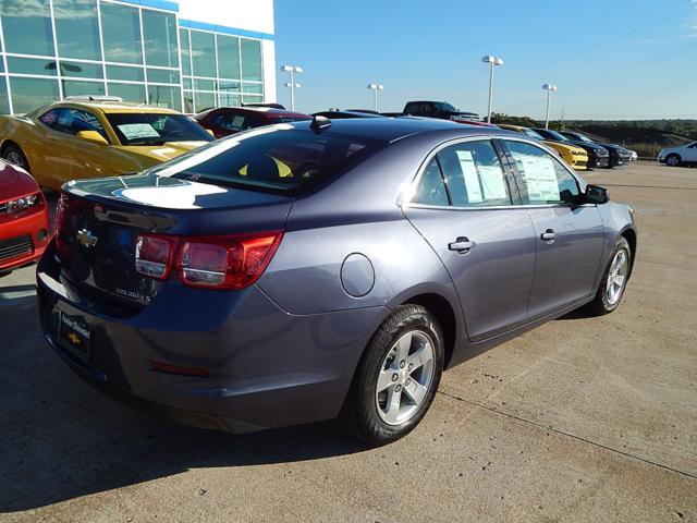 2014 Chevrolet Malibu E-150 Chateau