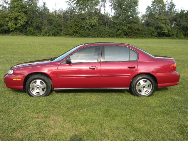 2004 Chevrolet Malibu Classic Unknown