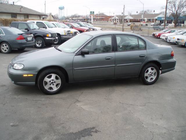 2005 Chevrolet Malibu Classic Unknown