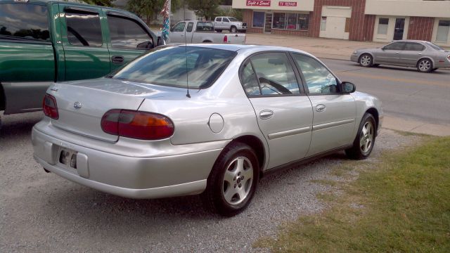 2005 Chevrolet Malibu Classic Unknown