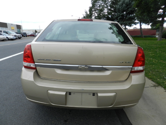 2004 Chevrolet Malibu Maxx SL1