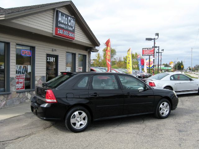 2005 Chevrolet Malibu Maxx SL1