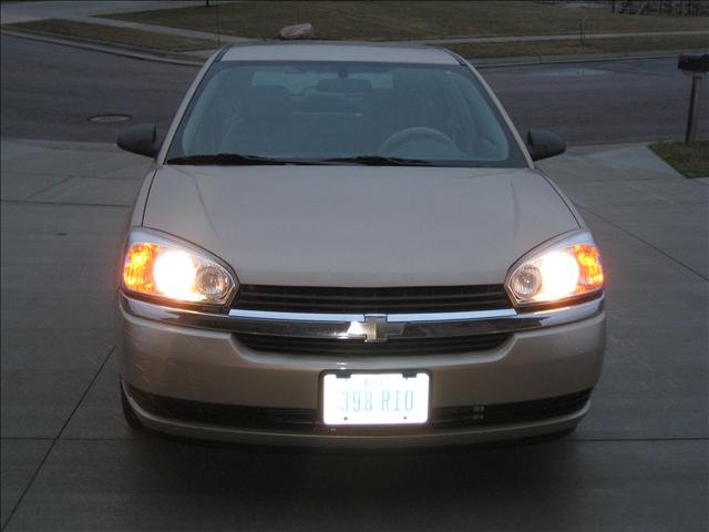 2005 Chevrolet Malibu Maxx Unknown