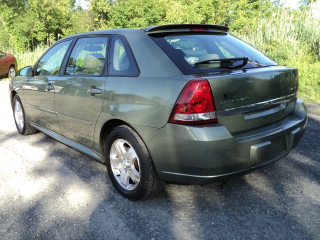 2005 Chevrolet Malibu Maxx SL1