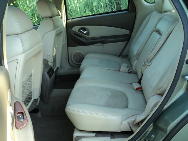 2005 Chevrolet Malibu Maxx SL1