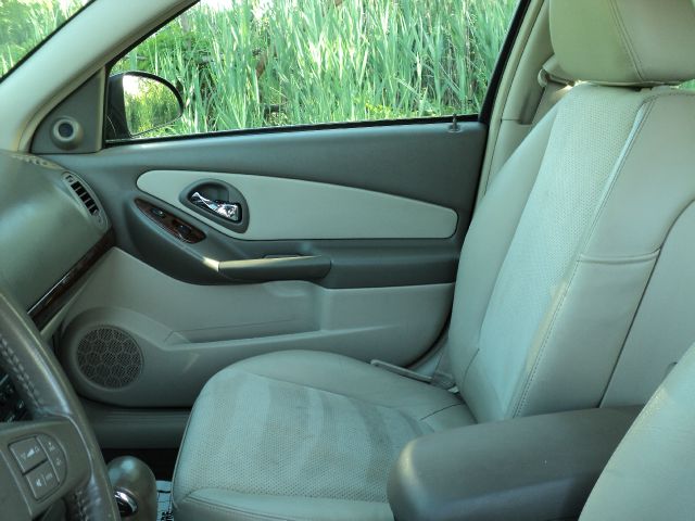 2005 Chevrolet Malibu Maxx SL1