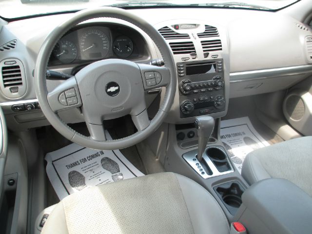 2005 Chevrolet Malibu Maxx SL1