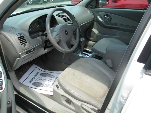 2005 Chevrolet Malibu Maxx SL1