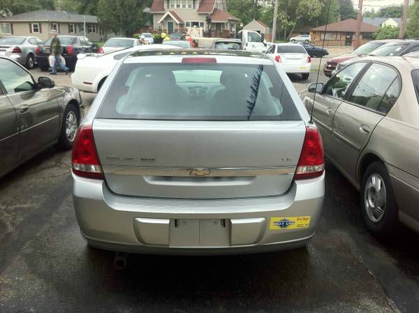 2005 Chevrolet Malibu Maxx Touring 4WD