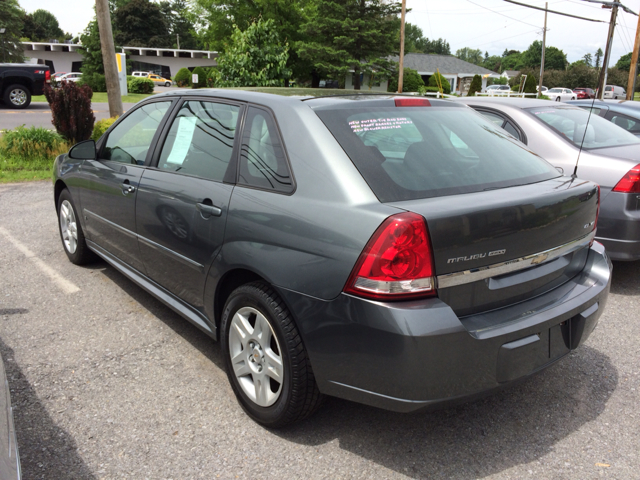 2006 Chevrolet Malibu Maxx SL1