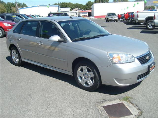 2006 Chevrolet Malibu Maxx 2DR Coupe AUTO