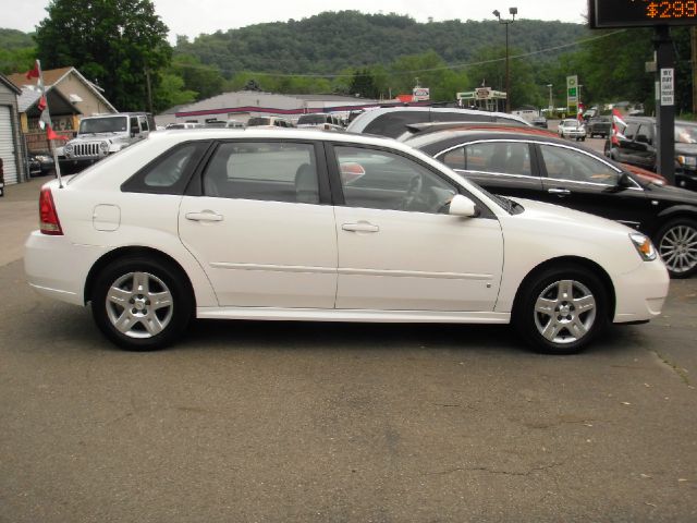 2007 Chevrolet Malibu Maxx SL1