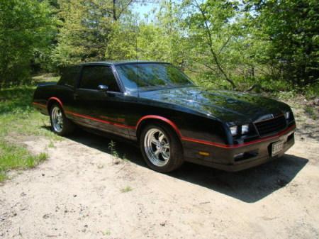 1985 Chevrolet Monte Carlo 4dr Sdn Auto (natl) Hatchback