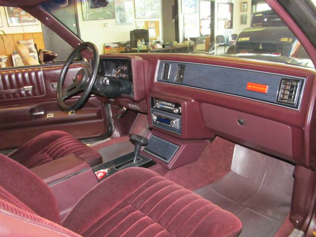 1985 Chevrolet Monte Carlo Base