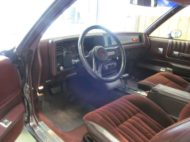 1985 Chevrolet Monte Carlo Base