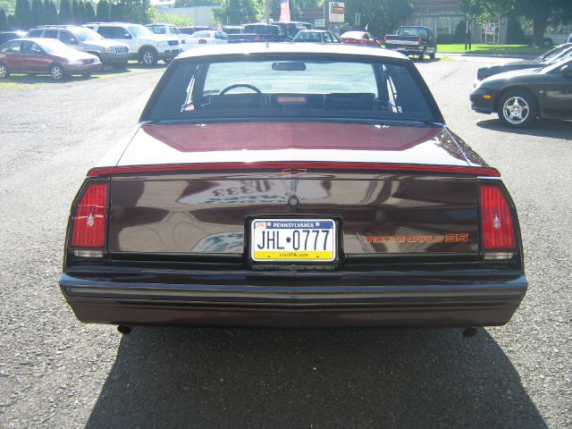 1986 Chevrolet Monte Carlo 4dr Sdn Auto (natl) Hatchback