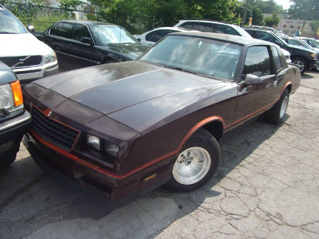 1987 Chevrolet Monte Carlo 4dr Sdn Auto (natl) Hatchback