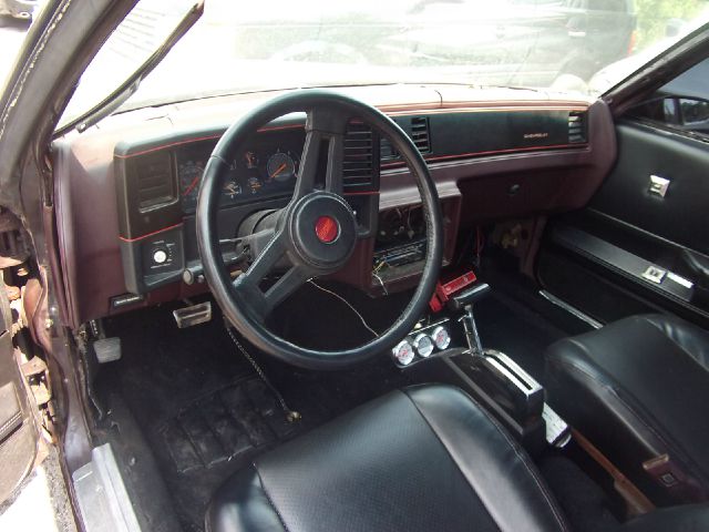 1987 Chevrolet Monte Carlo 4dr Sdn Auto (natl) Hatchback