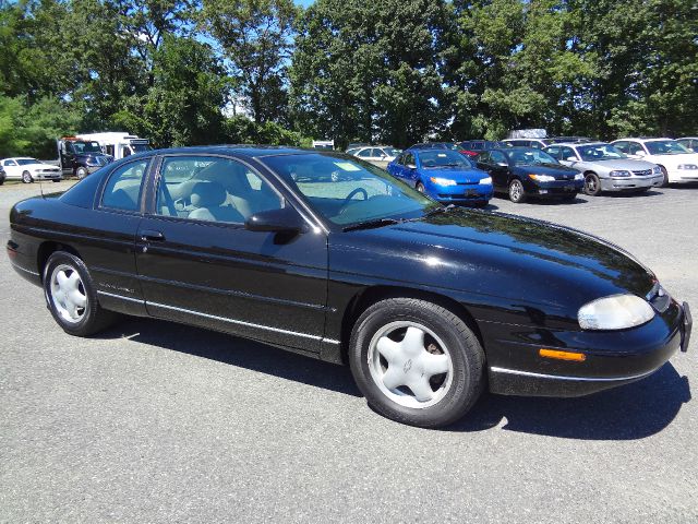 1998 Chevrolet Monte Carlo 2wdse