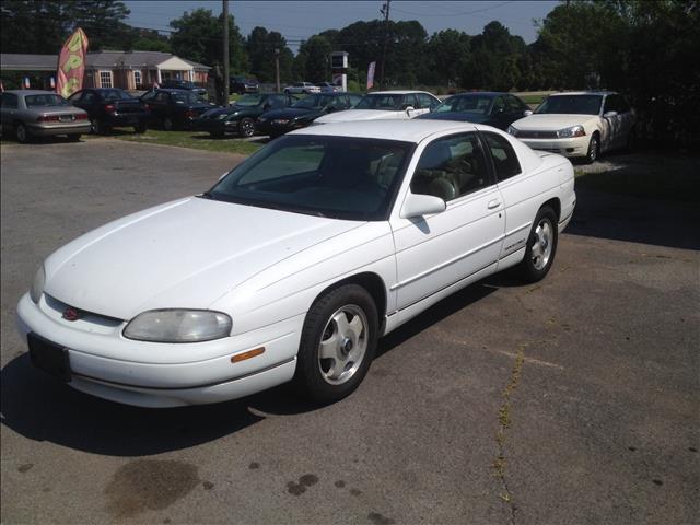 1999 Chevrolet Monte Carlo 2d Coupe 442