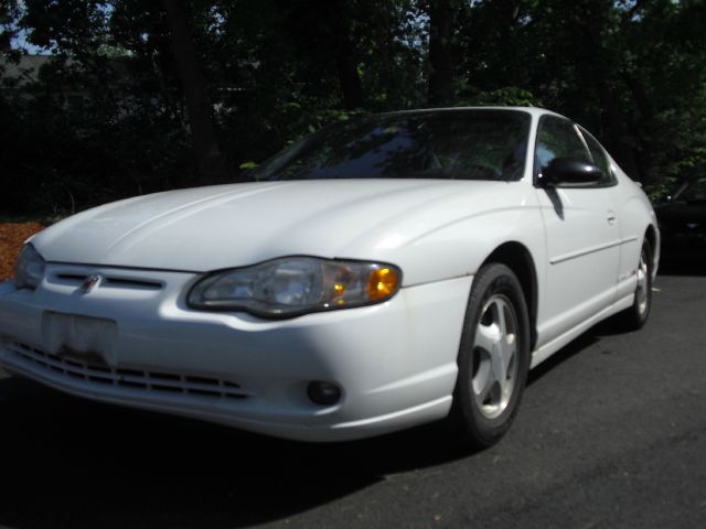 2000 Chevrolet Monte Carlo 4dr Sdn Auto (natl) Hatchback