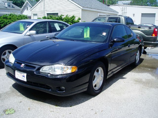 2000 Chevrolet Monte Carlo 4dr Sdn Auto (natl) Hatchback