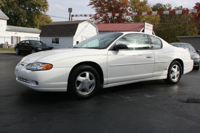 2001 Chevrolet Monte Carlo 4dr Sdn Auto (natl) Hatchback