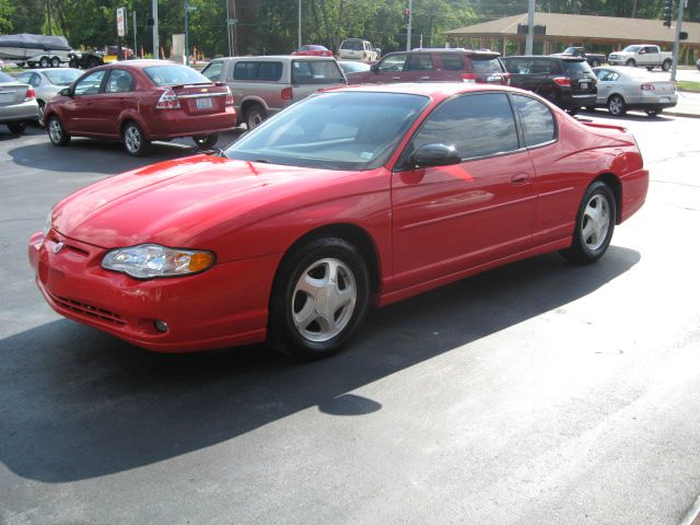 2001 Chevrolet Monte Carlo 4dr Sdn Auto (natl) Hatchback