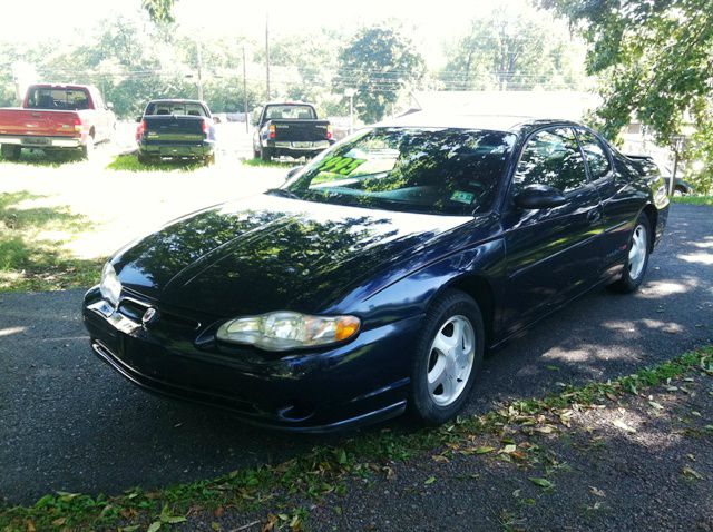 2001 Chevrolet Monte Carlo 4dr Sdn Auto (natl) Hatchback