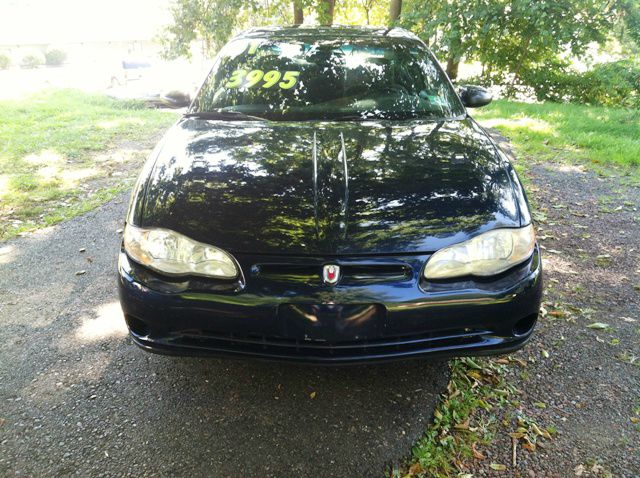 2001 Chevrolet Monte Carlo 4dr Sdn Auto (natl) Hatchback